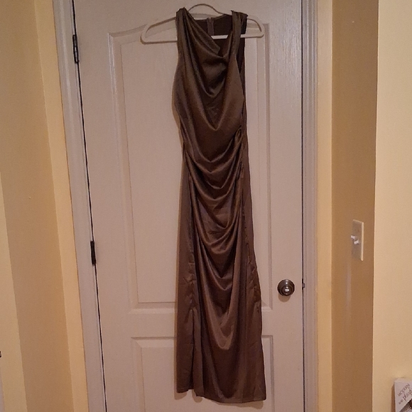 can't Dresses & Skirts - Elegant Brown Sleeveless Dress